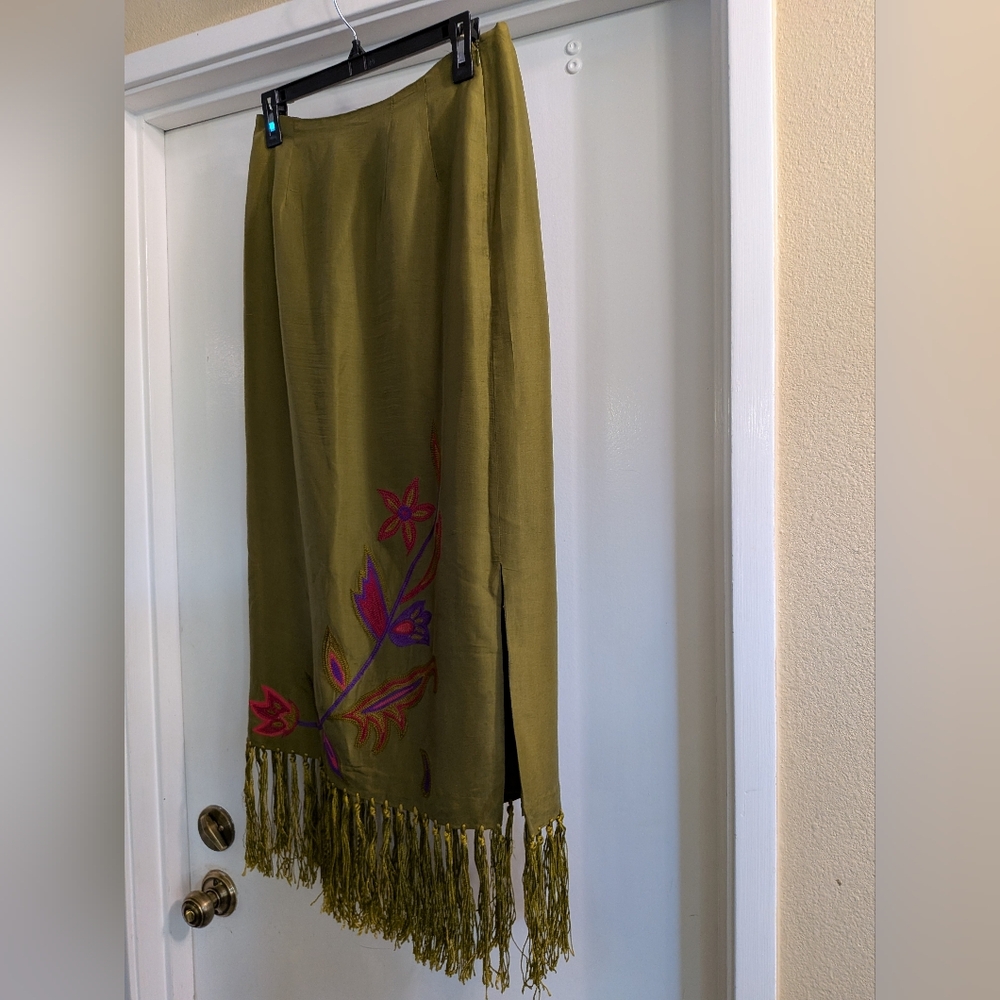 Clio Petites Silk Olive Skirt with Pink and Purple Embroidery Maxi Fringe Skirt - Picture 3 of 7